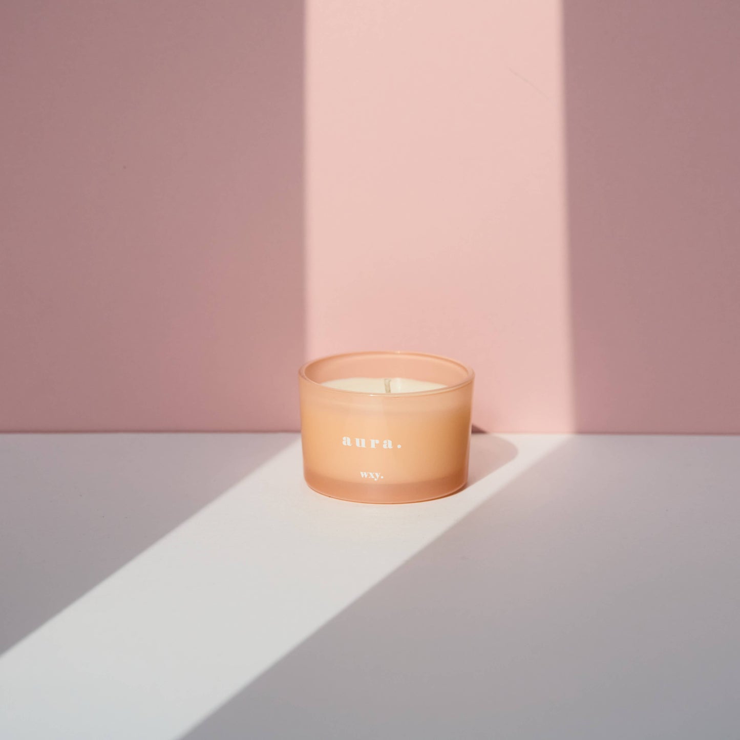 wxy. - Aura 3oz Candle - White Woods + Amber