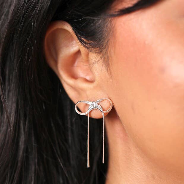Lisa Angel - Bow Snake Chain Statement Stud Earrings in Silver