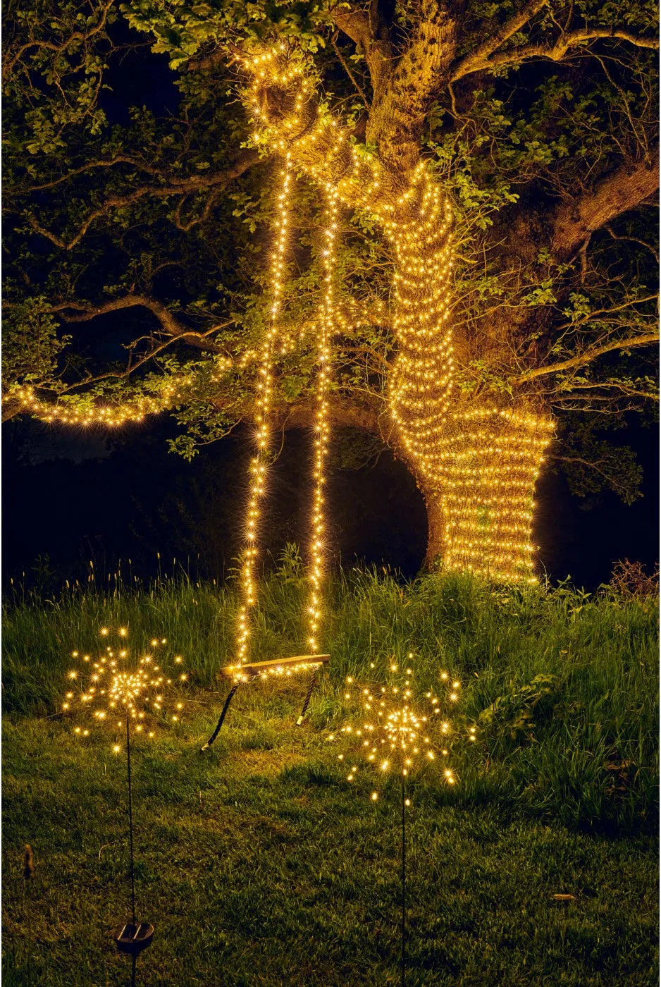 Cluster 15m (Silver) String of lights - main operated