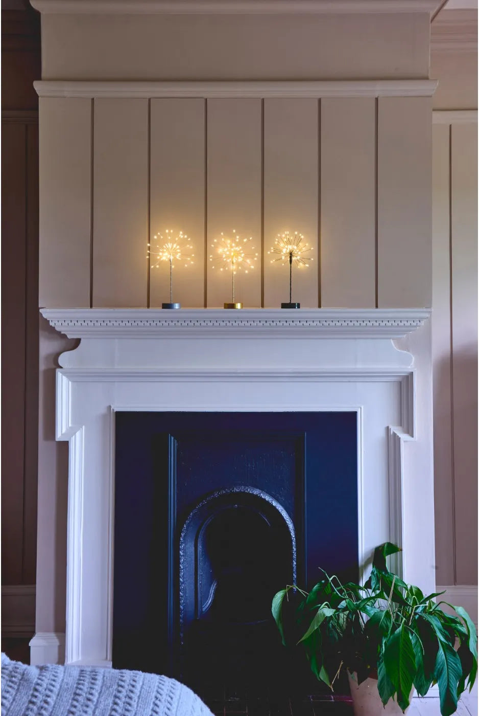 Table starburst light by Lightstyle London