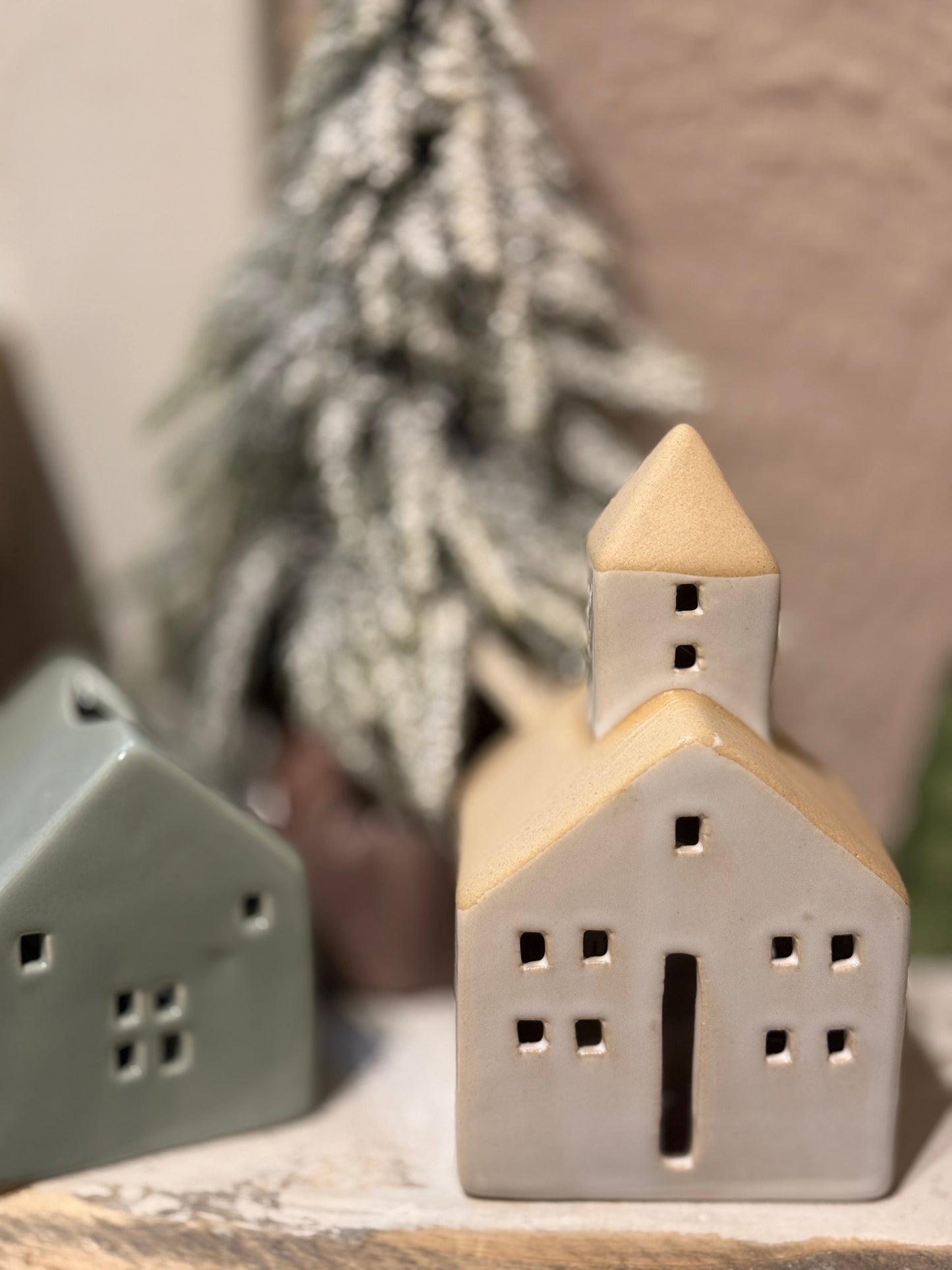 L. GLOW Home - White Church House Ceramic Tealight Holder