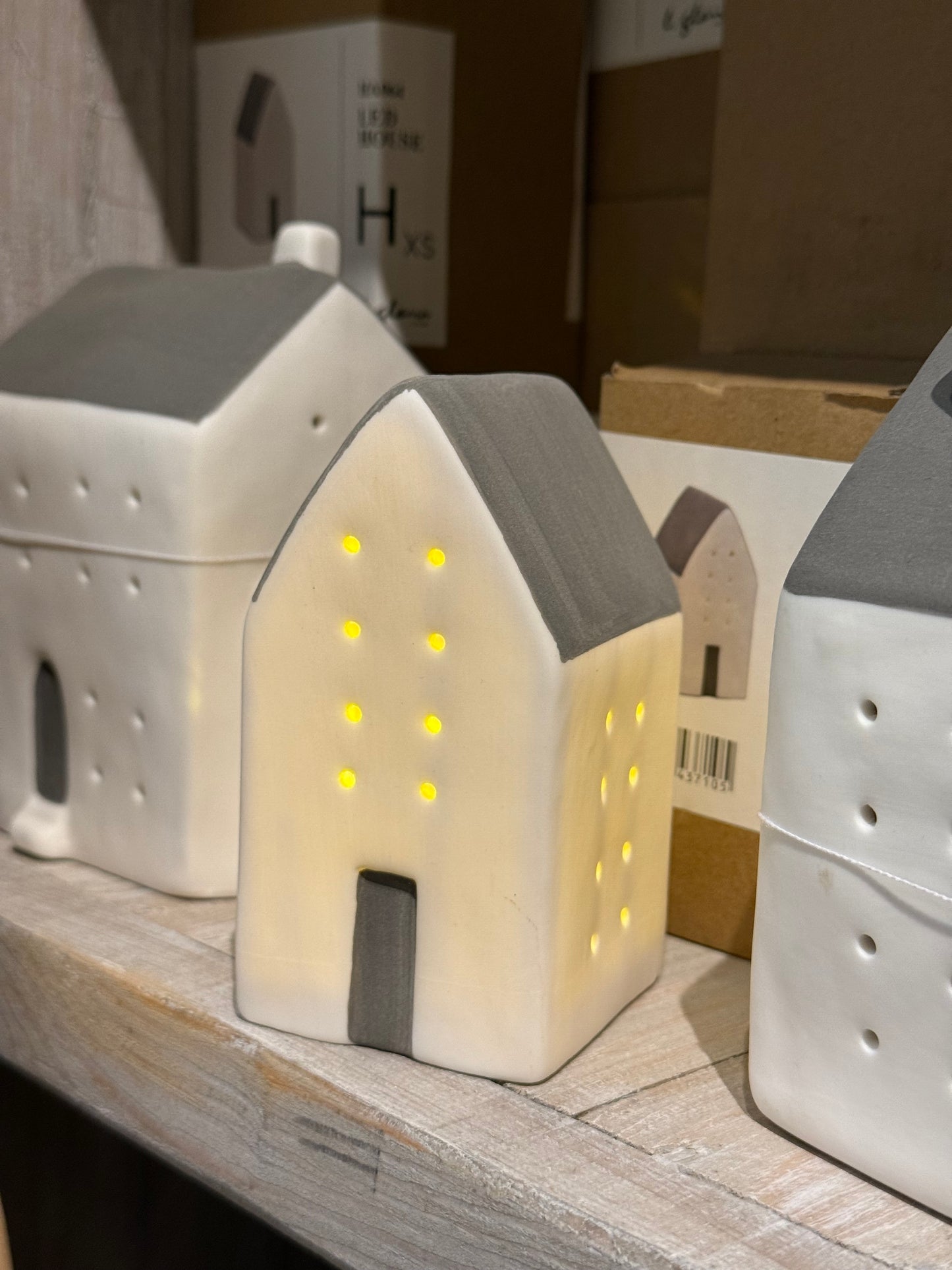 L. GLOW Home - White/Grey Roof Ceramic LED House H , extra small size