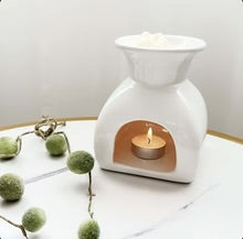 Mia white ceramic wax burner