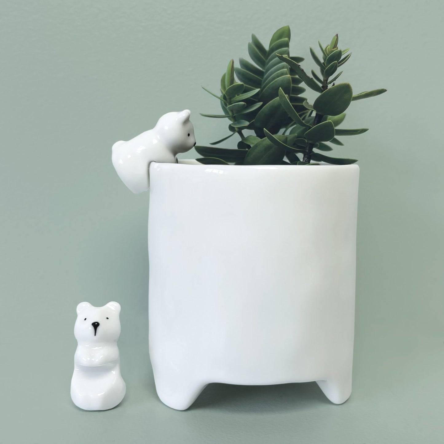 East of India Porcelain bowl charm-Bear