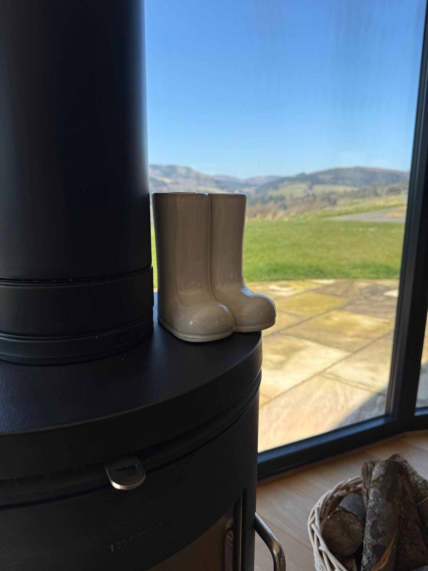 15.5cm Wellie boot ceramic vase