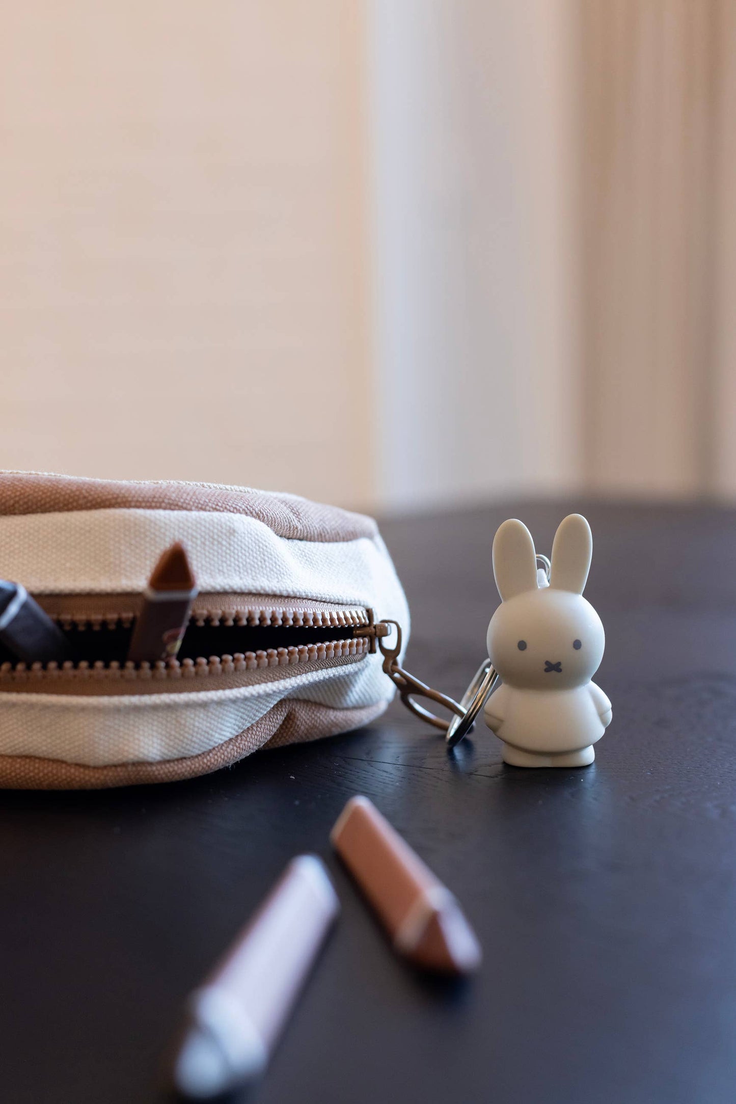 Miffy by S-c Brands - Miffy Keyring - Sand Beige - 6cm