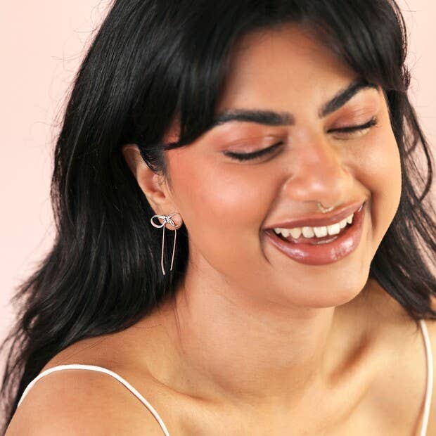 Lisa Angel - Bow Snake Chain Statement Stud Earrings in Silver