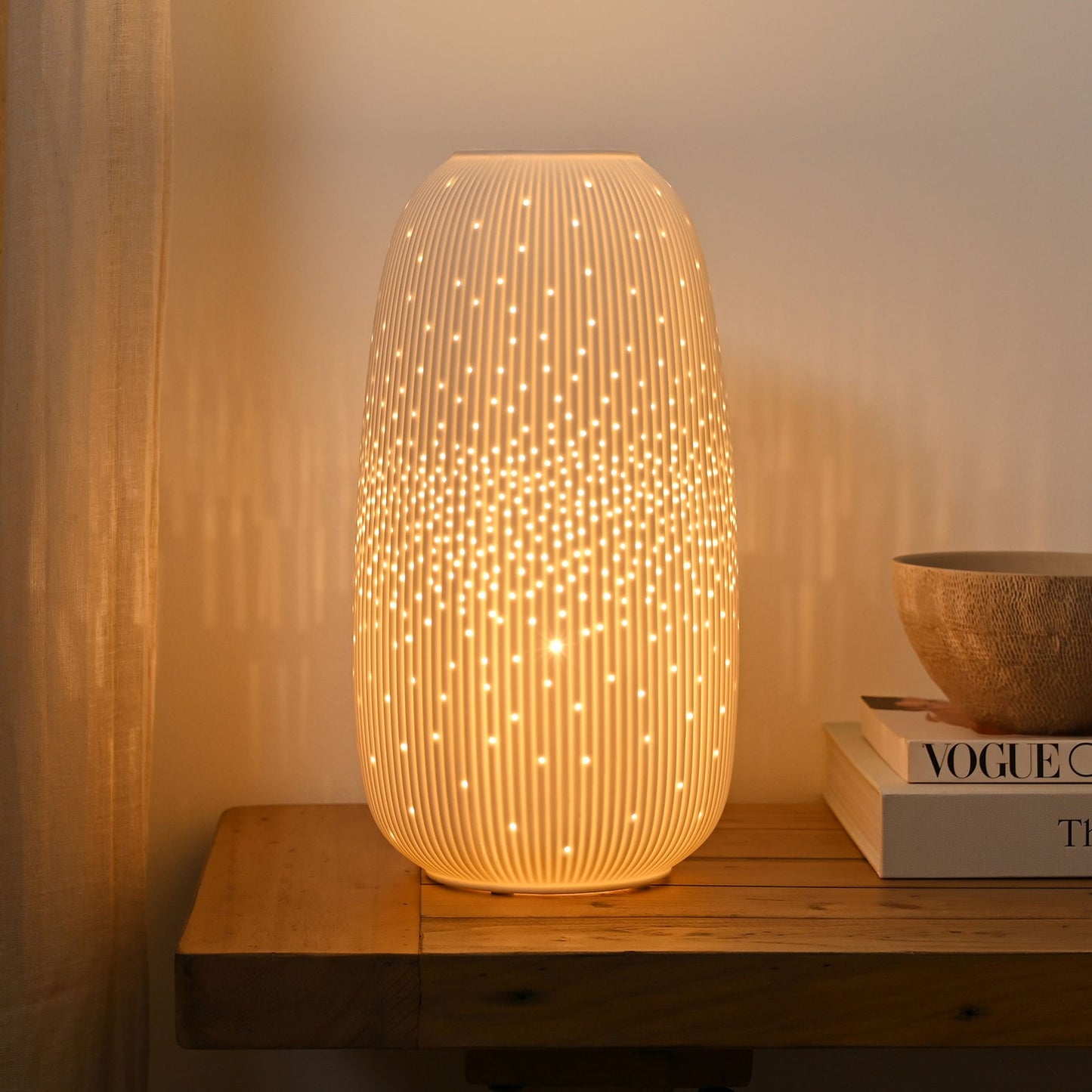 Ceramic WHITE TALL RIBBED TABLE LAMP