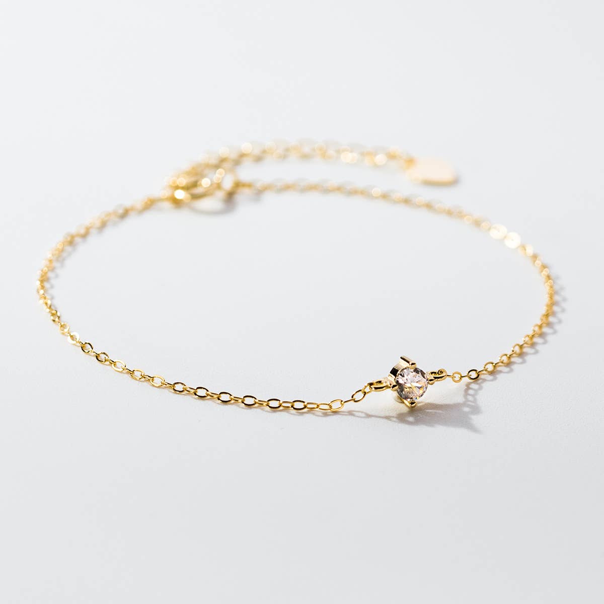 White Leaf - Single Crystal Bracelet in Gold Plated Sterling Silver