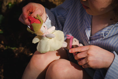 ThreadBear Design UK/EU - ThreadBear Little Peeps Poppy Strawberry -Matchbox doll 12cm
