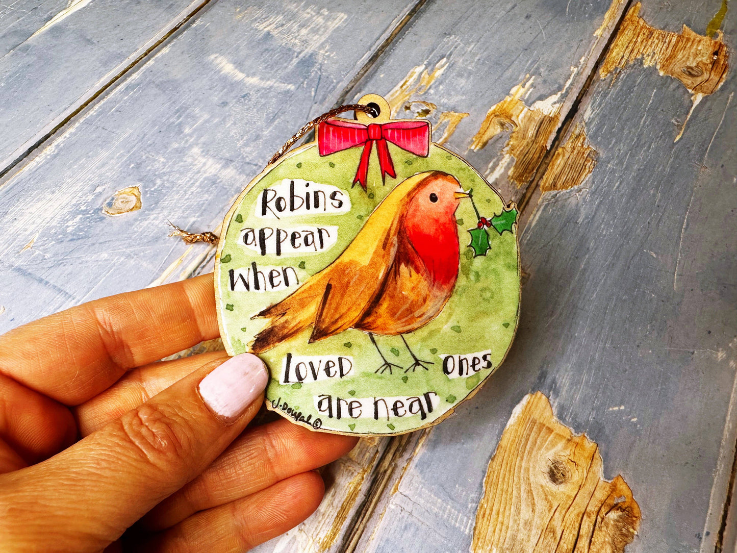 Little Heart - Wooden Hanging Robins Appear Little Christmas Decoration