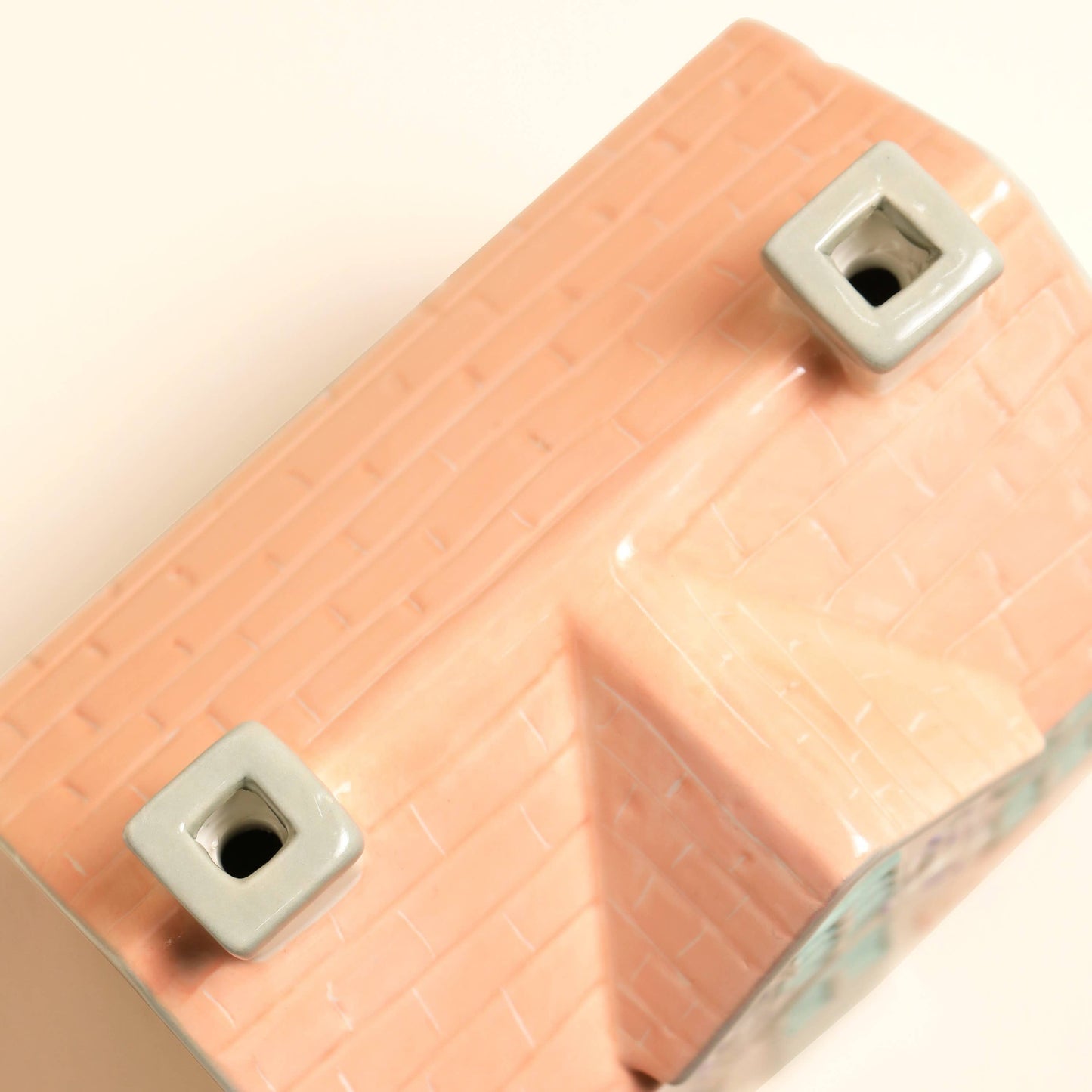 Lisa Angel - Cottage Tealight Wax Burner