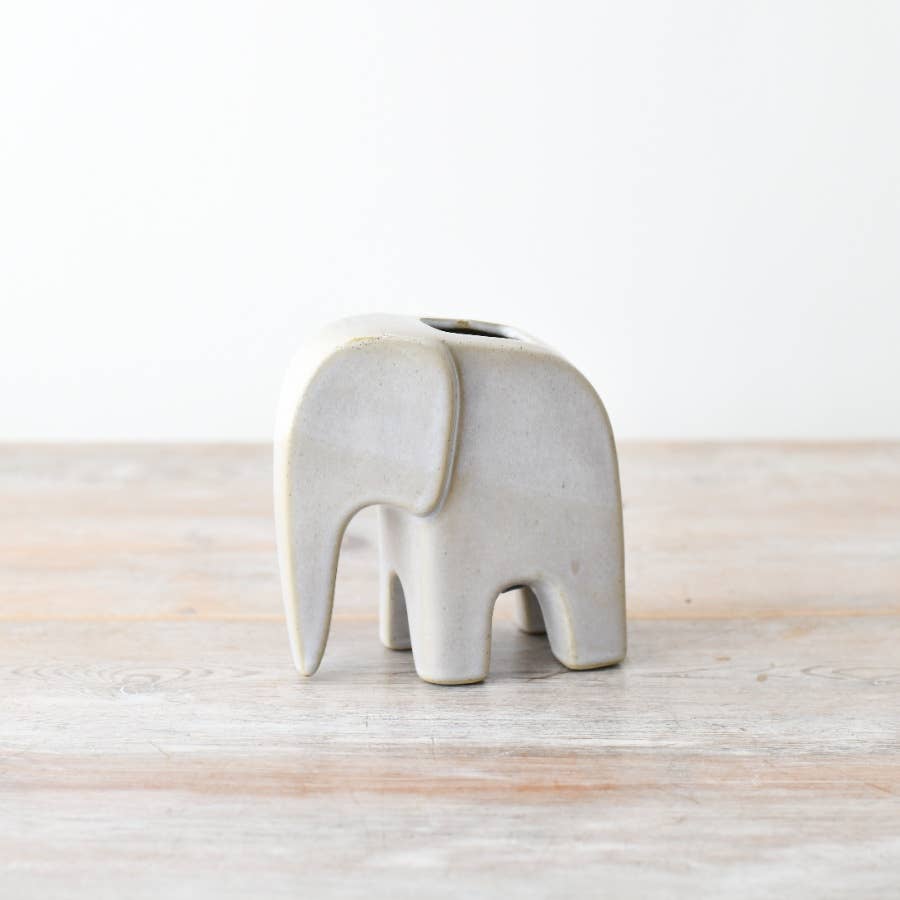 Gainsborough Giftware - Elephant Vase Porcelain, 13cm