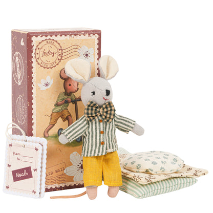 LEVLOVS - Levlovs Mouse Noah in Stamp Holder Box with Bedding