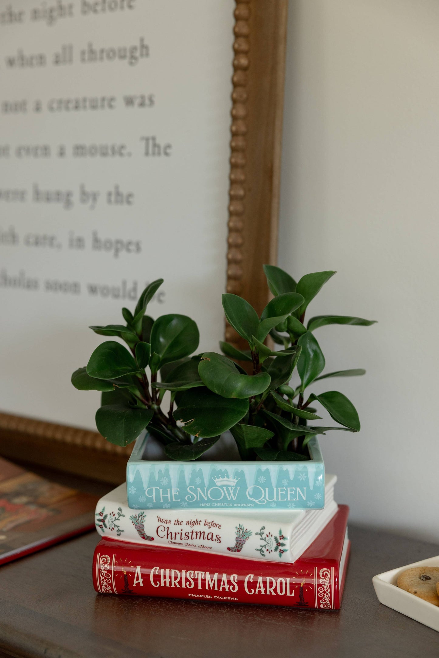 Steel Mill & Co UK - Stacked Book Planter, A Christmas Carol