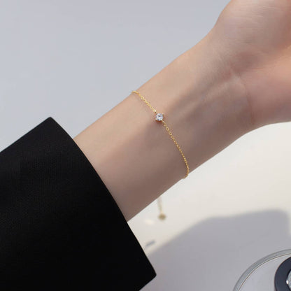 White Leaf - Single Crystal Bracelet in Gold Plated Sterling Silver