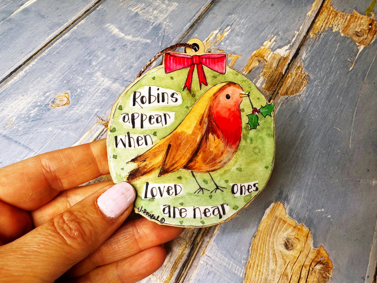 Little Heart - Wooden Hanging Robins Appear Little Christmas Decoration