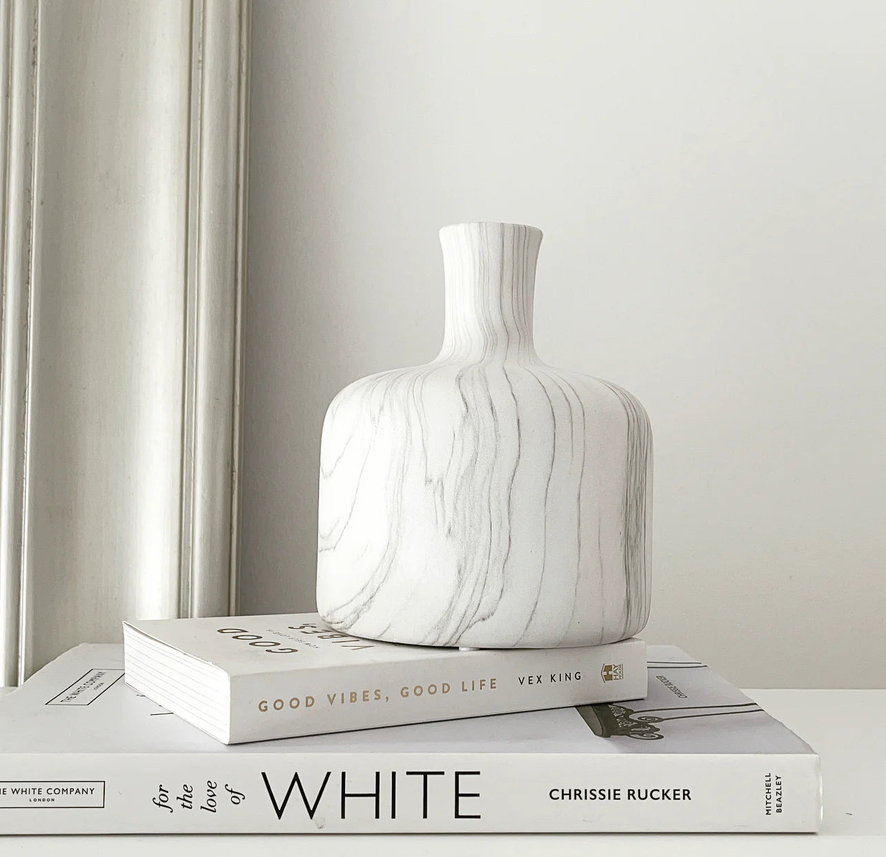White or Matt marble vase