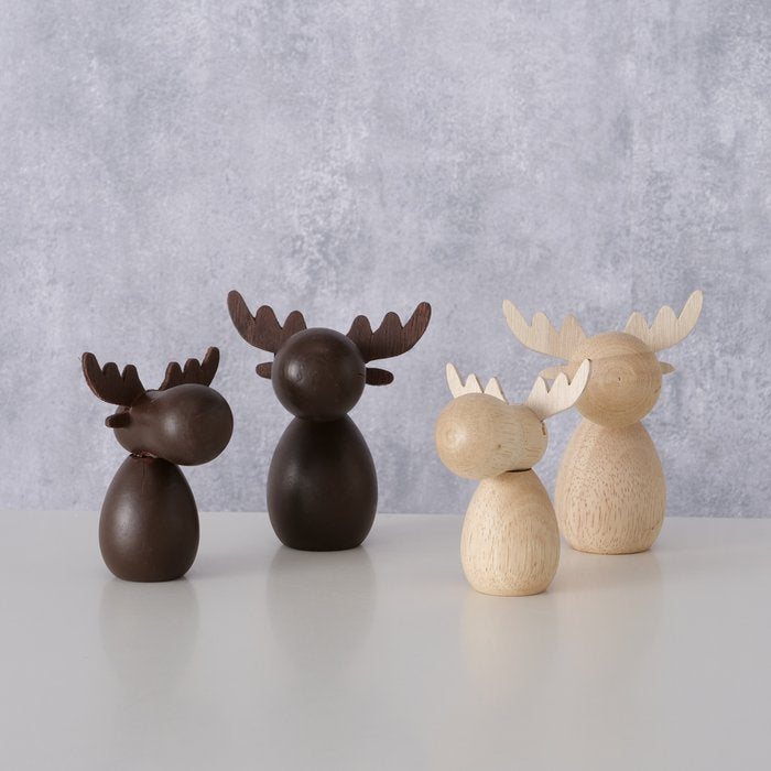 Set of 2 Wooden deer ornament. Choice of natural or dark wood