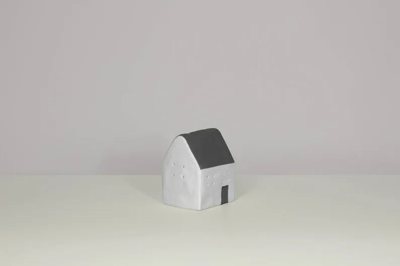 Small Porcelain House with LED