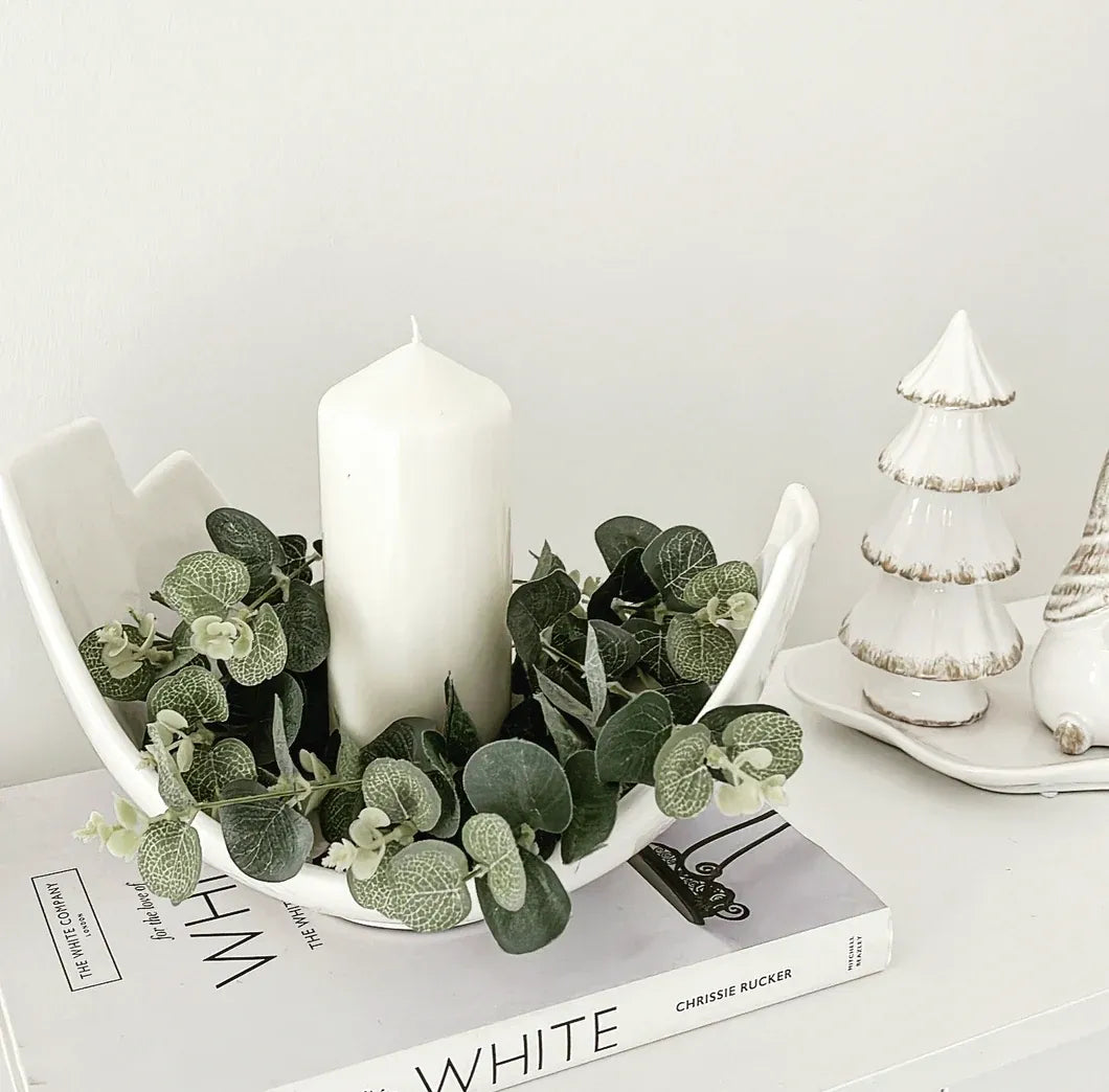 Off white ceramic styling/fruit bowl