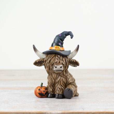 Halloween-Themed Highland Cow Figurine, 13cm