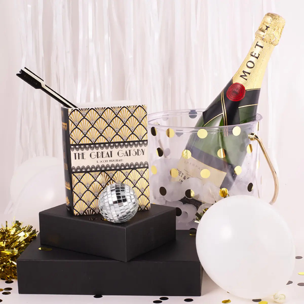 The Great Gatsby book vase - book lover gift