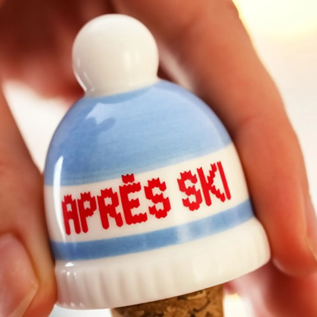 Ceramic Après-Ski Blue Bobble Hat Bottle Stopper