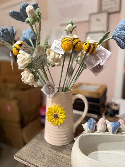 Heaven Sends - WHITE CROCHET FLOWER STEM t1