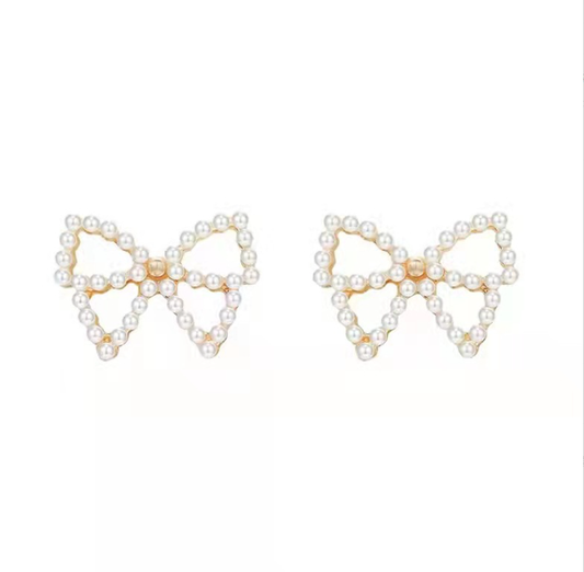 Last True Angel - Pearl Bow Earrings