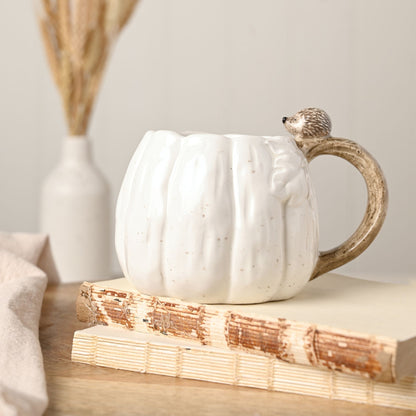 PUMPKIN MUG WITH HEDGEHOG ON THE HANDLE