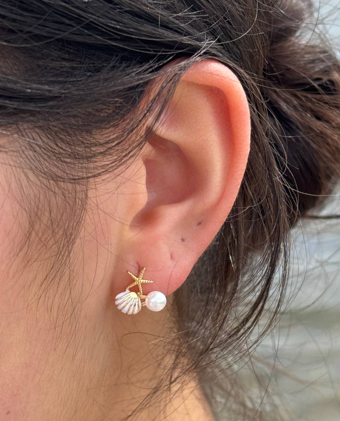 Ocean Ripples - 14ct Gold Plated Mismatch Starfish Shell Earrings