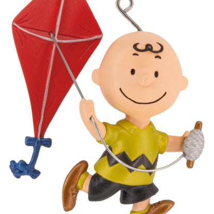 Hallmark - Peanuts™ Hanging Ornament - Charlie Brown With Kite Design