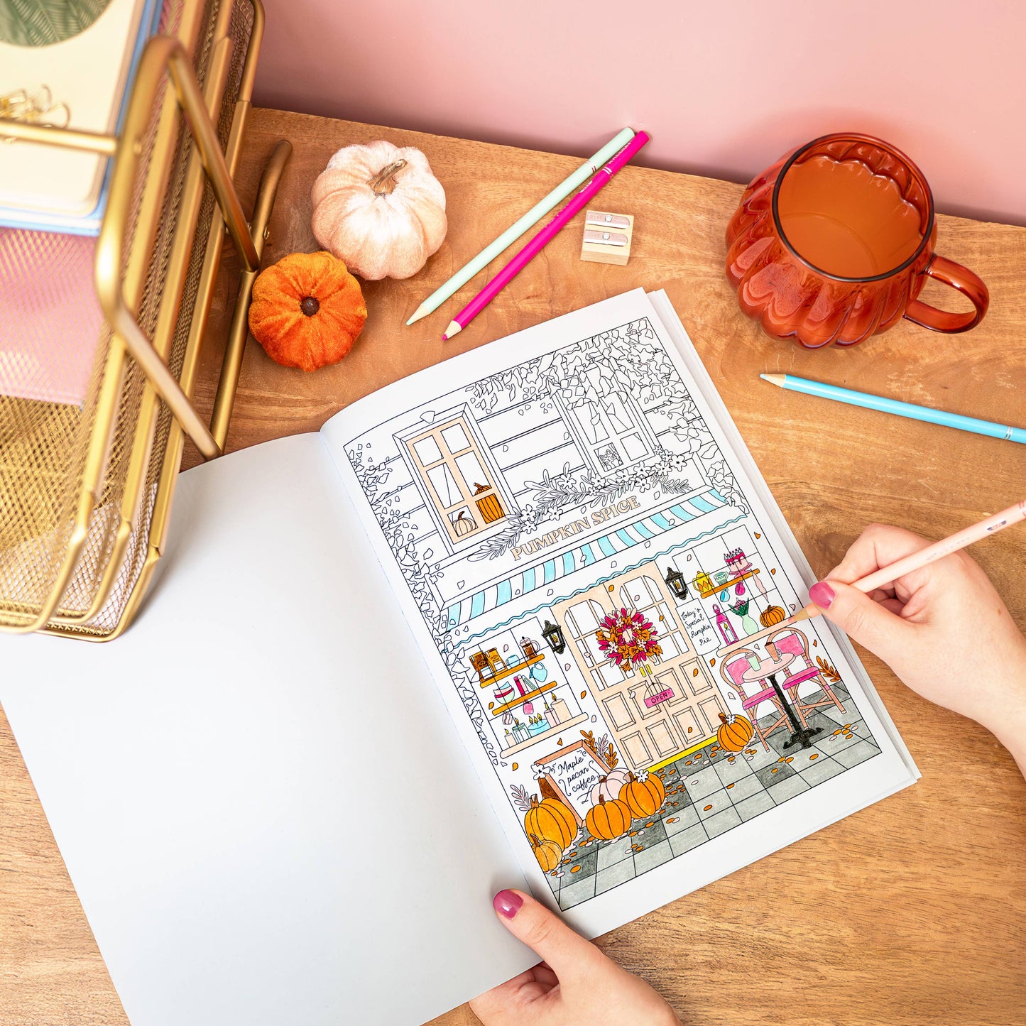 Simply, Katy - Colouring Book: Shopfront Scenes