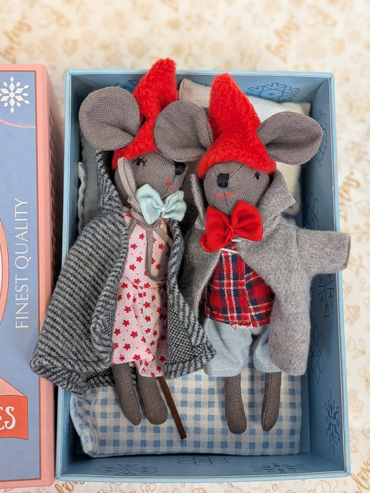 LEVLOVS - Christmas Mice in a box