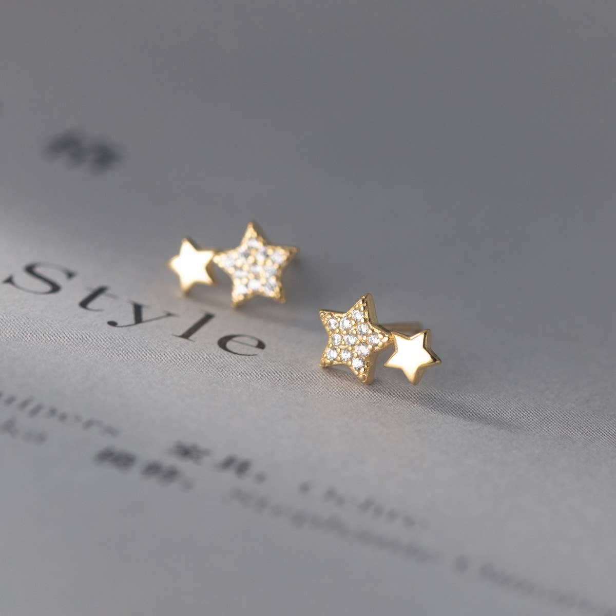 White Leaf - Star Duo Earring in Gold Plated Sterling Silver