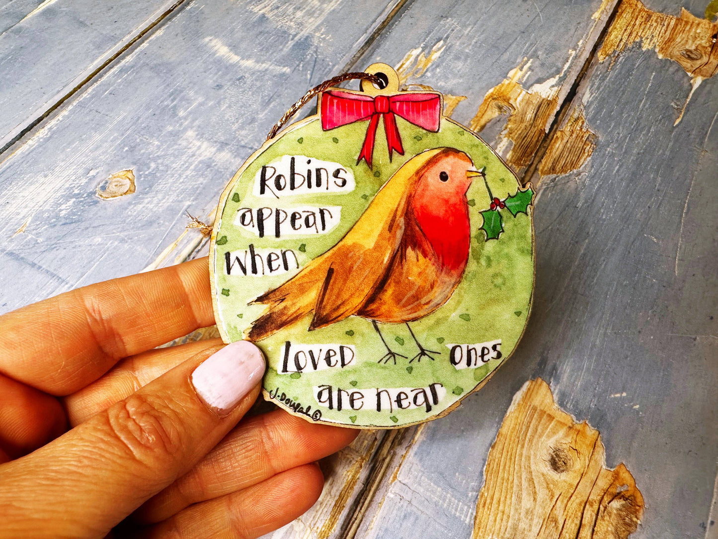 Little Heart - Wooden Hanging Robins Appear Little Christmas Decoration